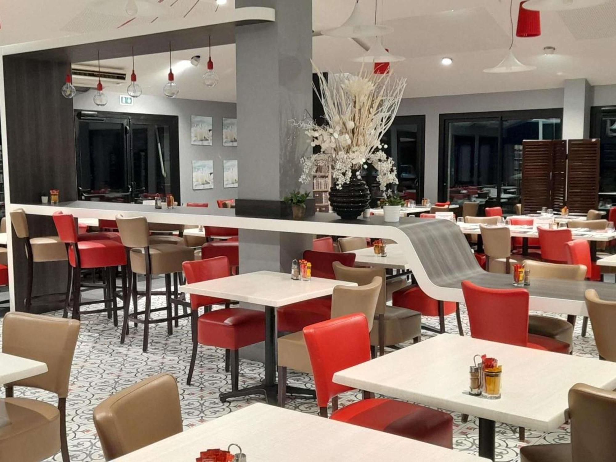 Ibis Styles Segre Hotel Eksteriør billede