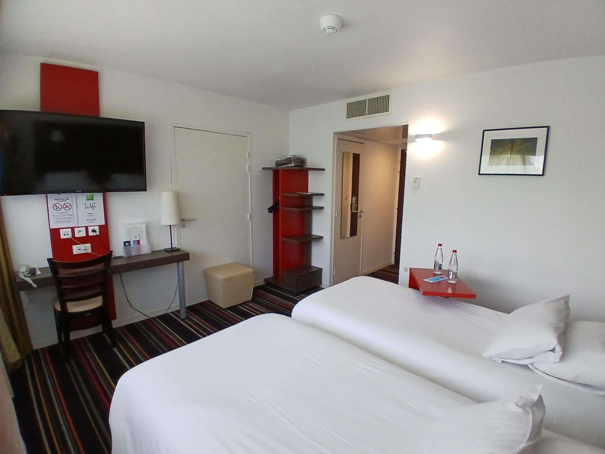 Ibis Styles Segre Hotel Eksteriør billede