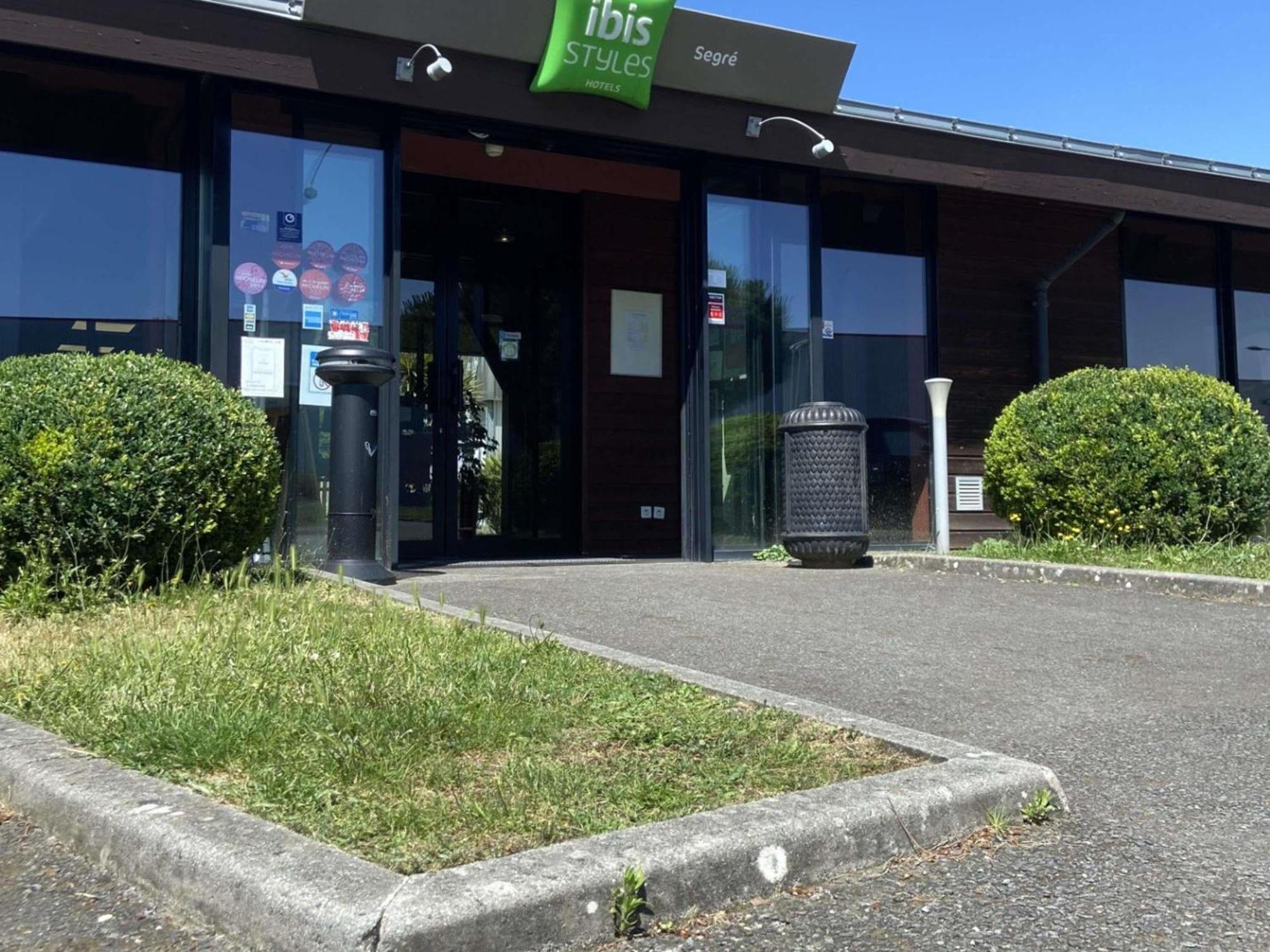 Ibis Styles Segre Hotel Eksteriør billede